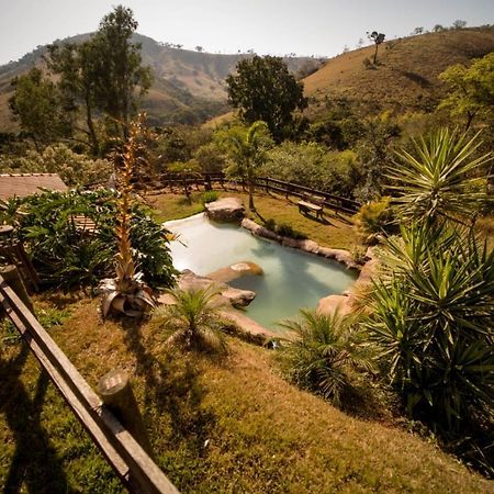 Casa De Campo Com Piscina Cascata Artificial เซาโลว์เรงโซ ภายนอก รูปภาพ